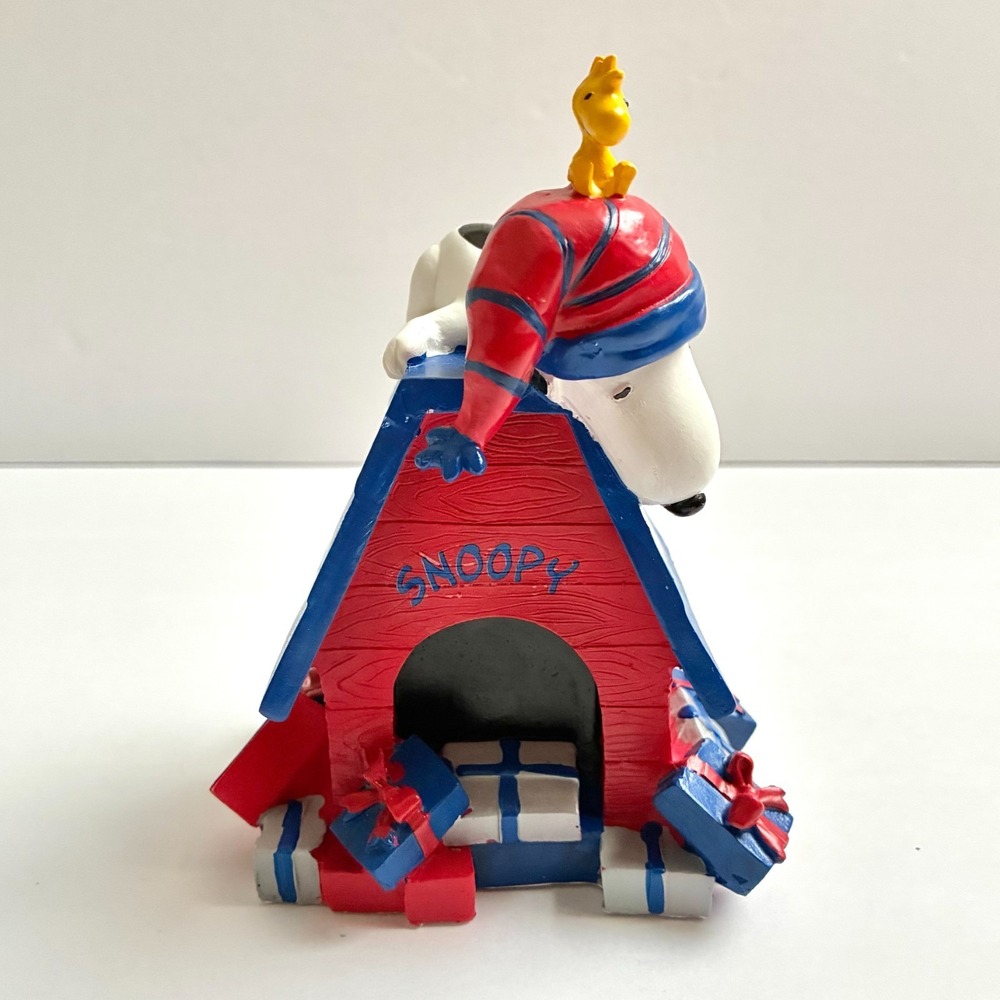 Peanuts Sports Snoopy's Doghouse KU Jayhawks Holiday Kansas University - Picture 3 of 12